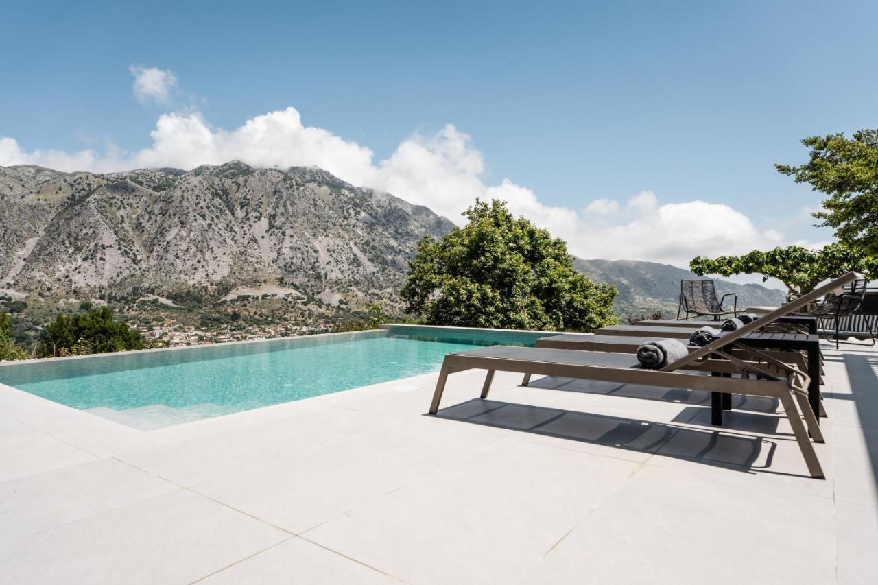 Eumelia Iconic Villa, With Heated Pool & Whirlpool, By Thinkvilla Asi Gonia Exterior foto